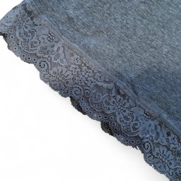 Mossimo Supply Co. Gray Lace-Trim Tank - Picture 3 of 4